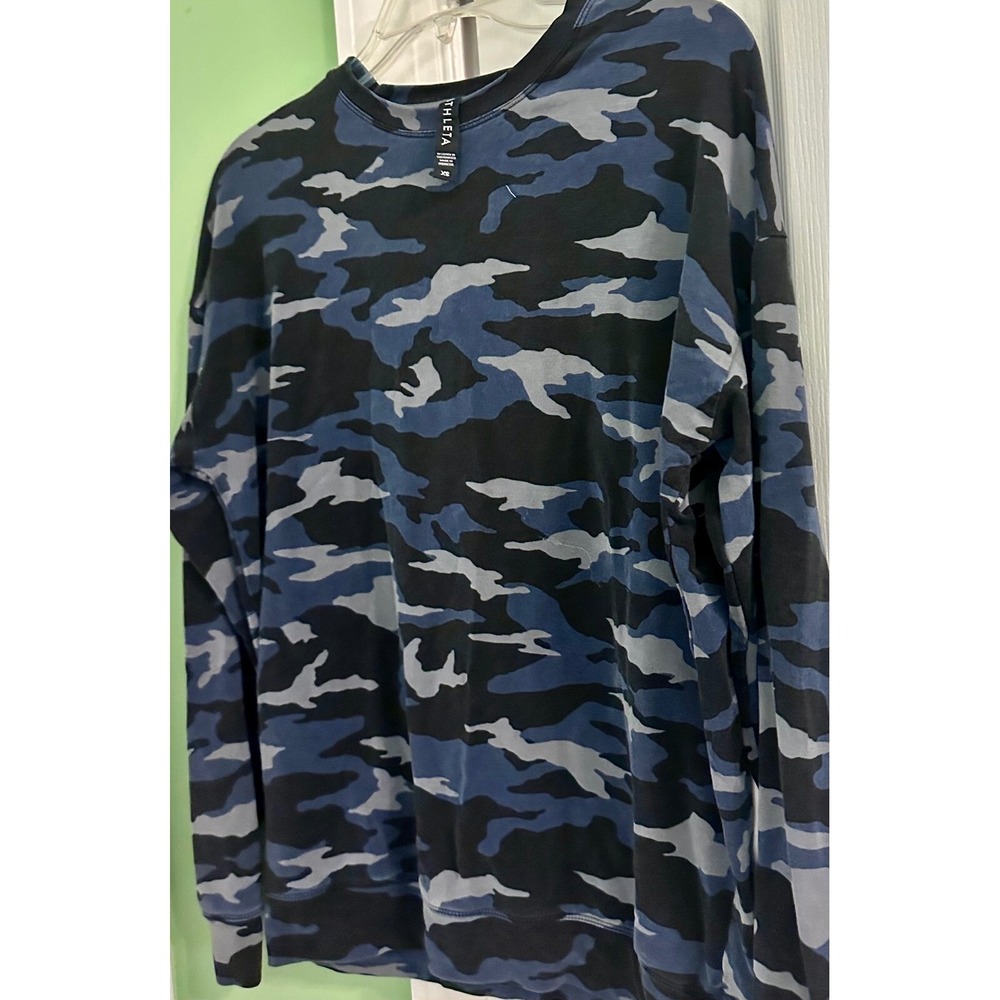 Athleta Coaster Luxe Sweatshirt Womens XS Blue Camo Pullover 632058-01 - Picture 3 of 11